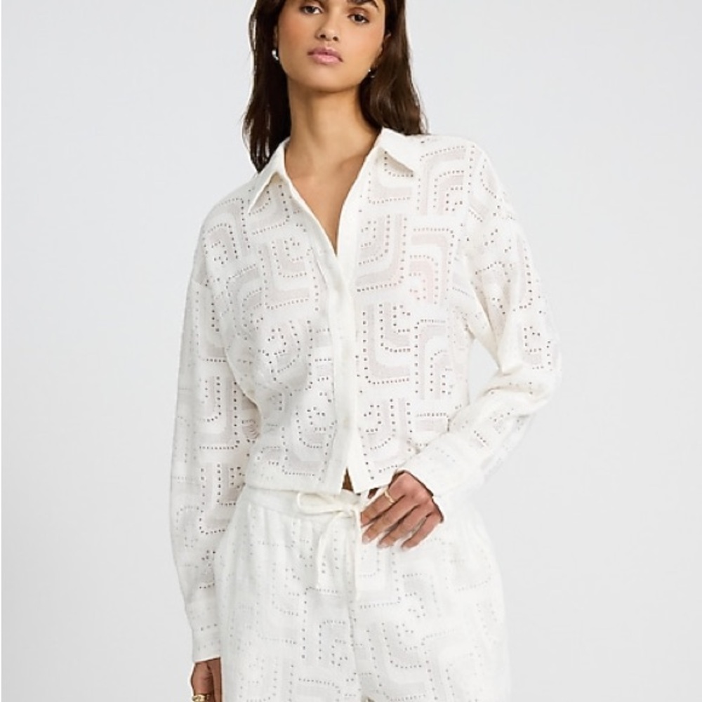 NWOT Express Cotton Jacquard Cropped Shirt